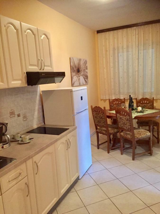 Apartments Marinela Пореч Екстериор снимка