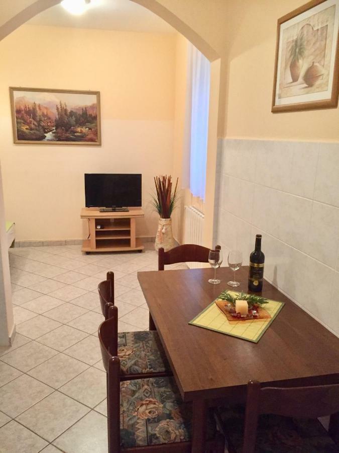 Apartments Marinela Пореч Екстериор снимка