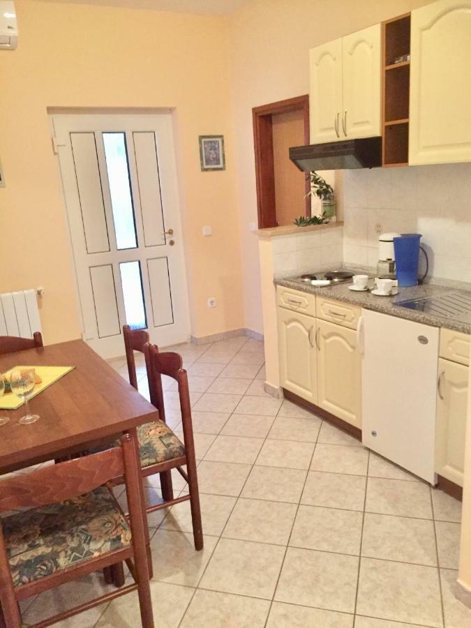 Apartments Marinela Пореч Екстериор снимка